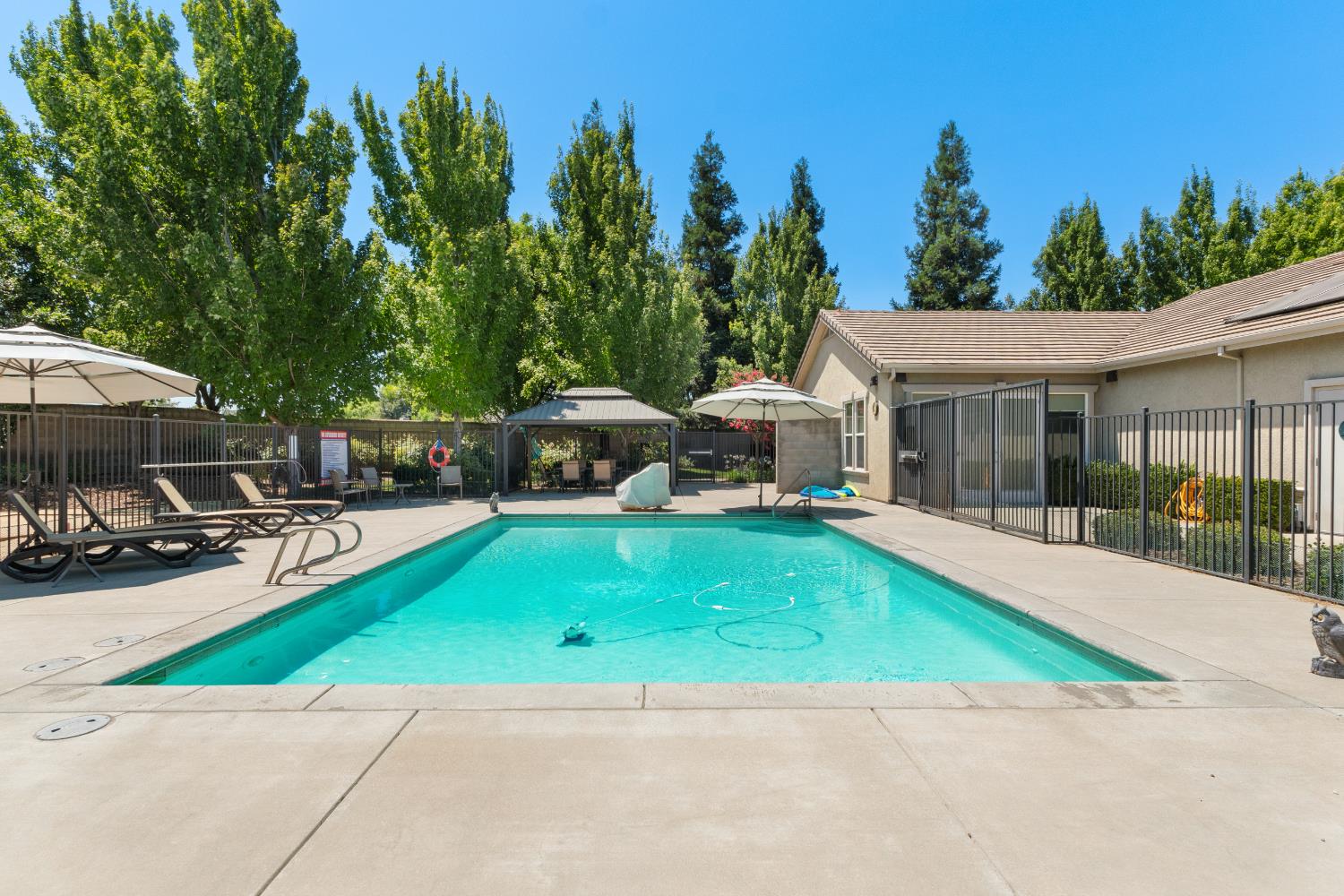 Detail Gallery Image 49 of 51 For 2431 Bird Rock Pl, Turlock,  CA 95380 - 3 Beds | 2 Baths