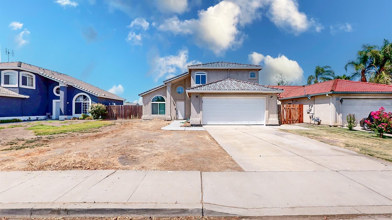 Detail Gallery Image 1 of 41 For 2334 Santos St, Dos Palos,  CA 93620 - 4 Beds | 2/5 Baths