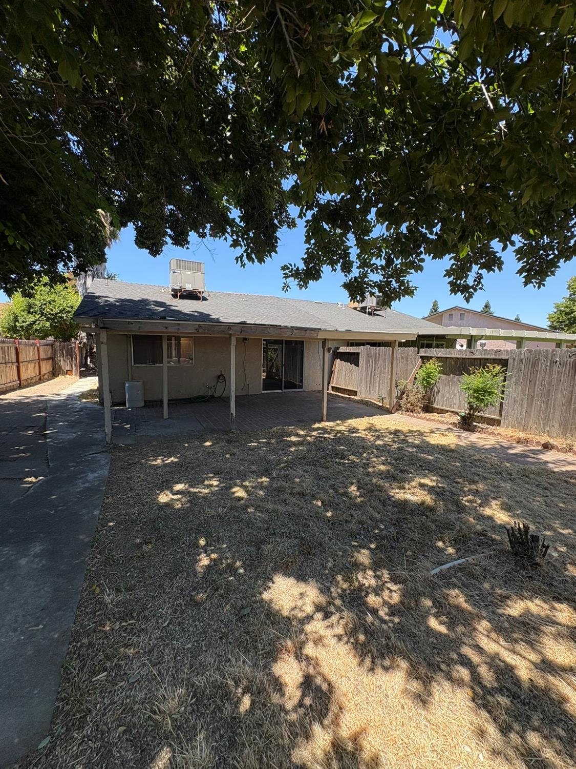 Detail Gallery Image 22 of 23 For 8263 Union House Way, Sacramento,  CA 95823 - 2 Beds | 1/1 Baths