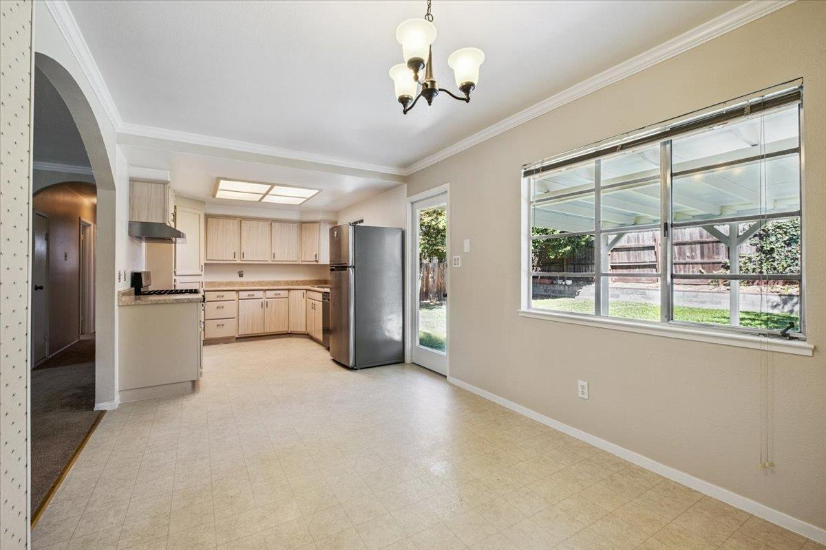 Detail Gallery Image 10 of 28 For 6609 Medora Dr, North Highlands,  CA 95660 - 3 Beds | 1/1 Baths