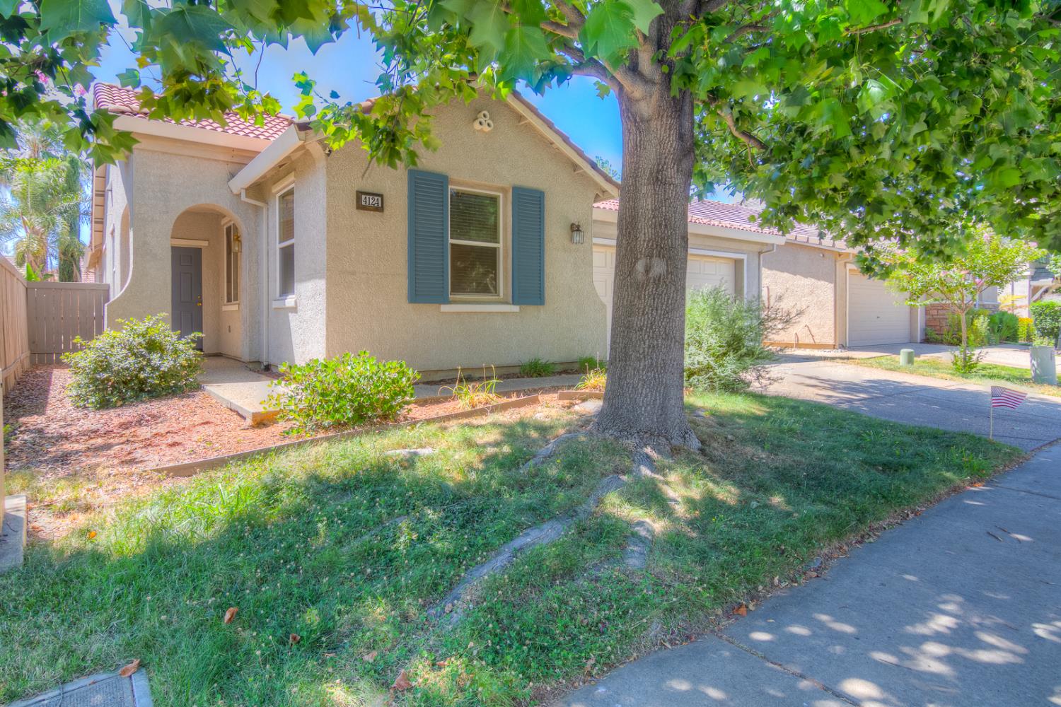 Detail Gallery Image 1 of 44 For 4124 Wood Spice Way, Rancho Cordova,  CA 95742 - 3 Beds | 2 Baths