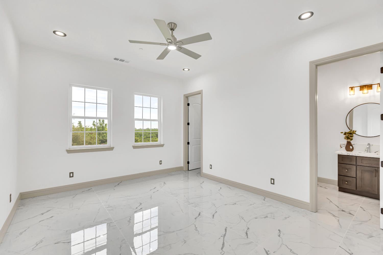 Detail Gallery Image 63 of 98 For 14537 Mira Vista Ln, Lockeford,  CA 95237 - 7 Beds | 4/1 Baths