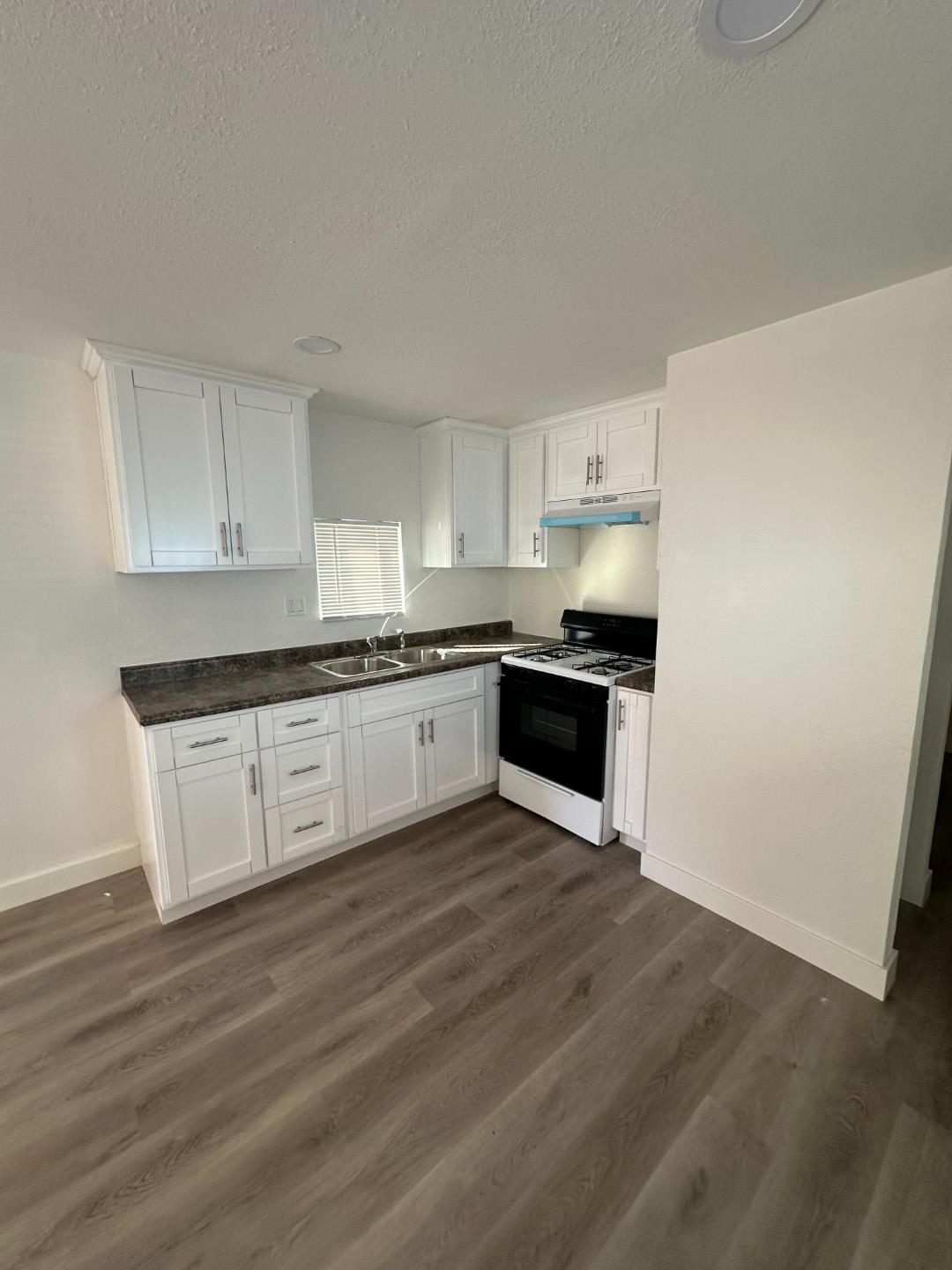 Detail Gallery Image 7 of 9 For 3740 Blackwood Rd 14, South Lake Tahoe,  CA 96150 - 2 Beds | 2 Baths
