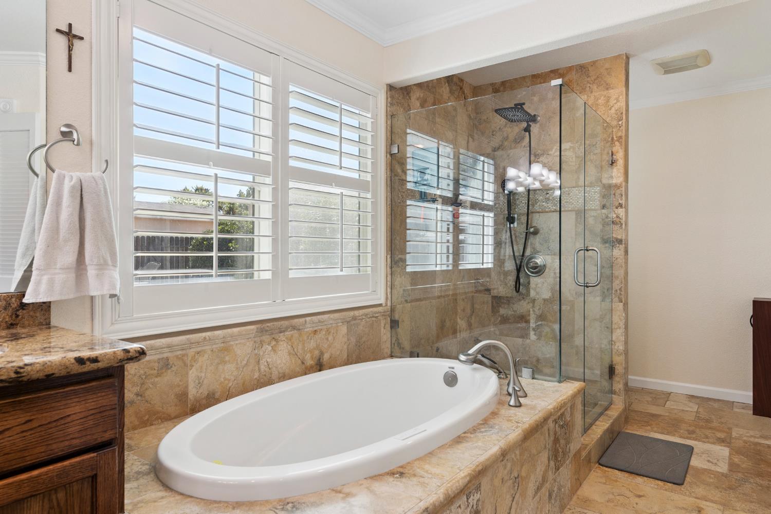Detail Gallery Image 23 of 46 For 1162 Michelle Ct, Ripon,  CA 95366 - 5 Beds | 2 Baths
