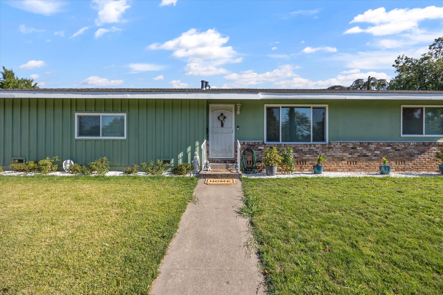 Detail Gallery Image 29 of 39 For 2326 Ramon Dr, Sacramento,  CA 95825 - – Beds | – Baths