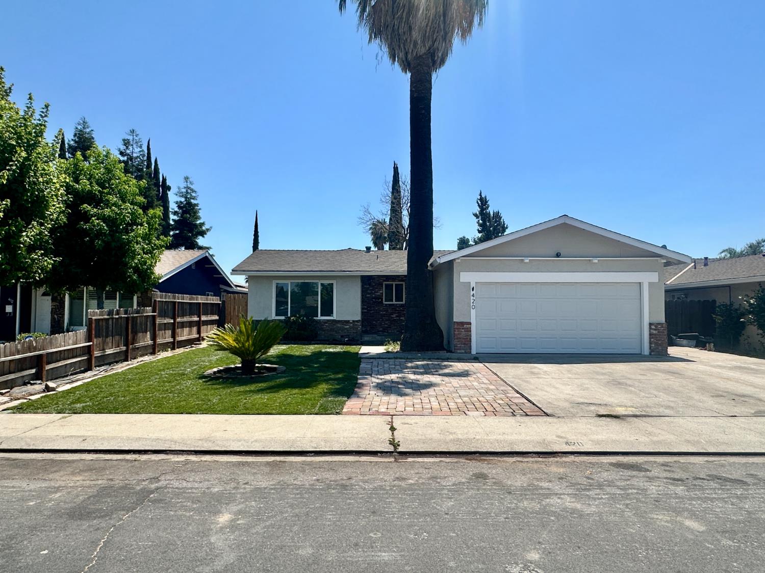 Thumbnail for 420 Parkwood Dr, Manteca, CA 95336