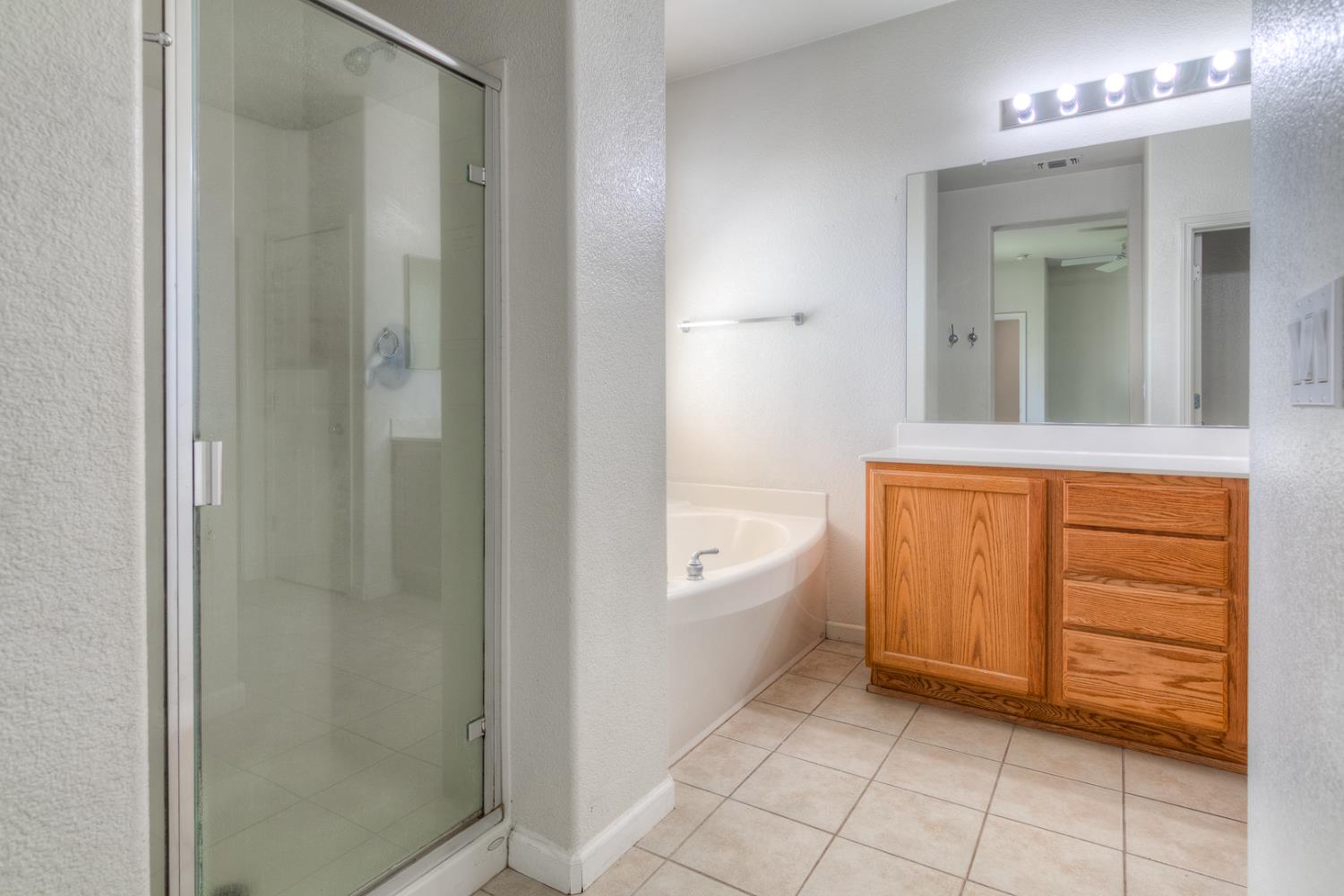 Detail Gallery Image 20 of 44 For 4124 Wood Spice Way, Rancho Cordova,  CA 95742 - 3 Beds | 2 Baths
