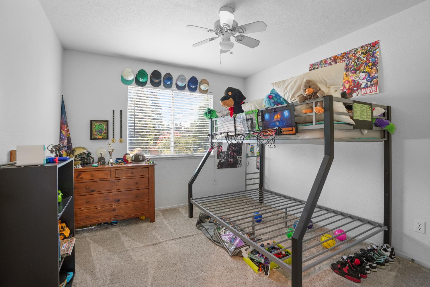 Detail Gallery Image 23 of 33 For 6777 Brook Falls Cir, Stockton,  CA 95219 - 4 Beds | 3 Baths