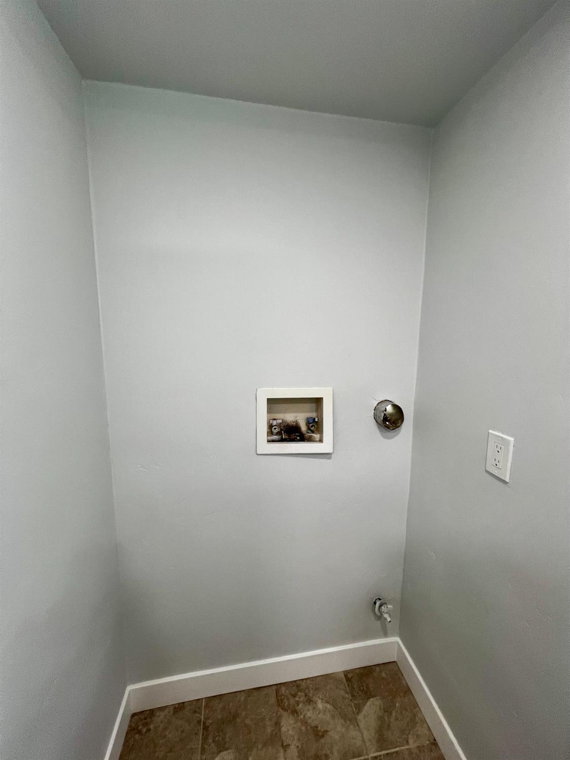 Detail Gallery Image 31 of 64 For 2018 Whistler Way, Somerset,  CA 95684 - 3 Beds | 2 Baths