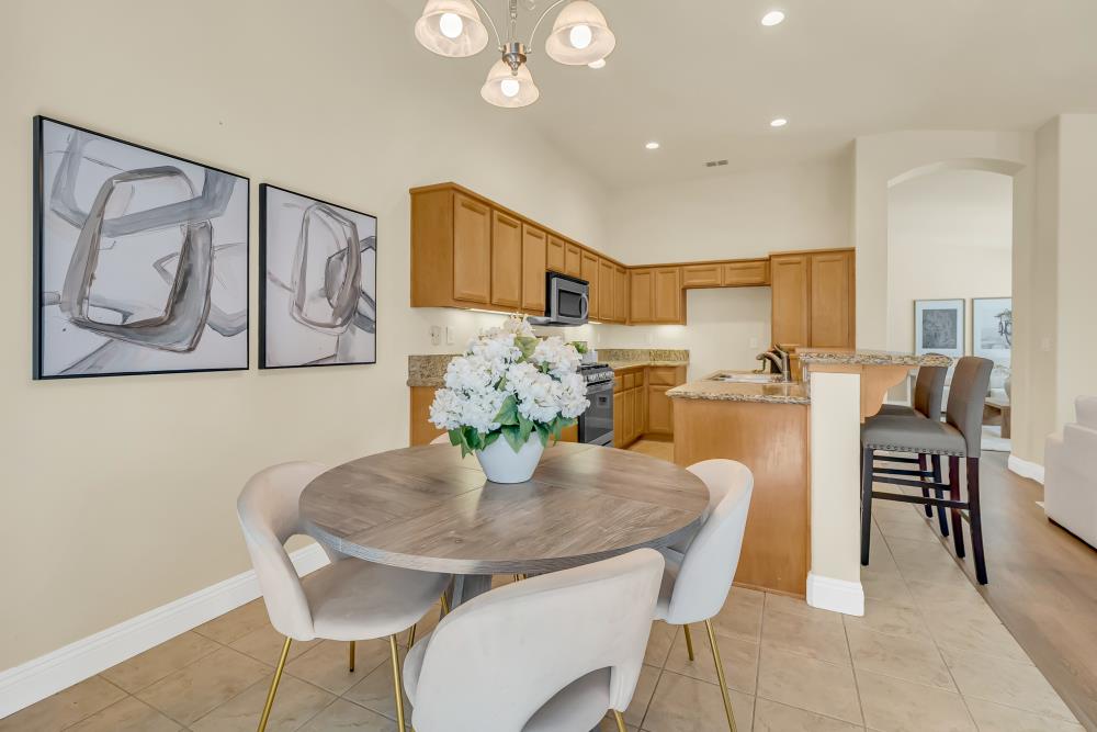 Detail Gallery Image 19 of 53 For 11772 Lilac Canyon Ct, Rancho Cordova,  CA 95742 - 4 Beds | 3 Baths