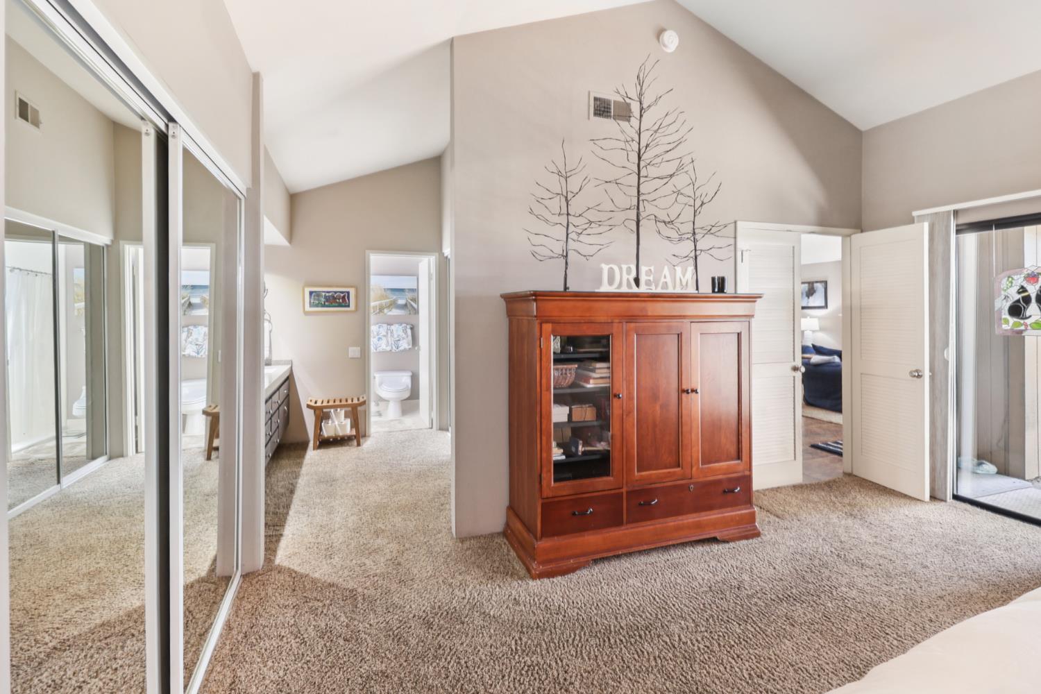 Detail Gallery Image 28 of 99 For 1911 Discovery Village Ln, Gold River,  CA 95670 - 2 Beds | 2 Baths
