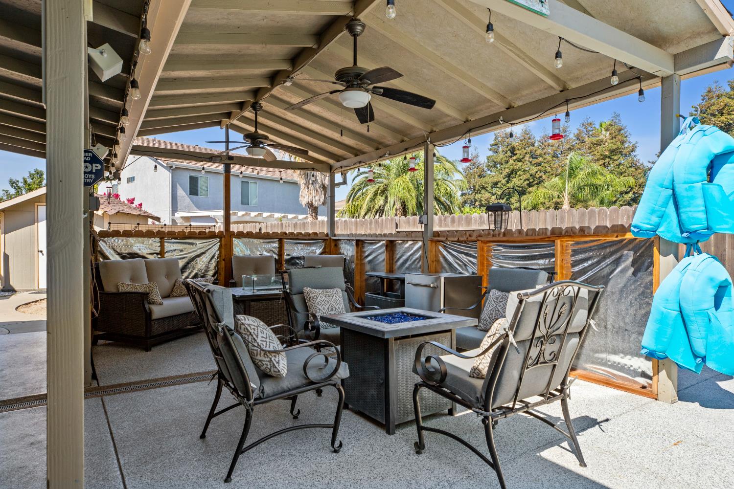 Detail Gallery Image 27 of 46 For 1162 Michelle Ct, Ripon,  CA 95366 - 5 Beds | 2 Baths