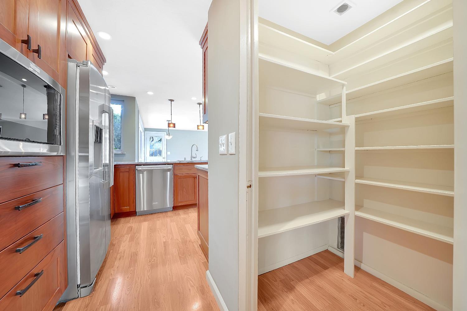 Detail Gallery Image 14 of 40 For 40 Greenstone Ter, Sutter Creek,  CA 95685 - 3 Beds | 2/1 Baths