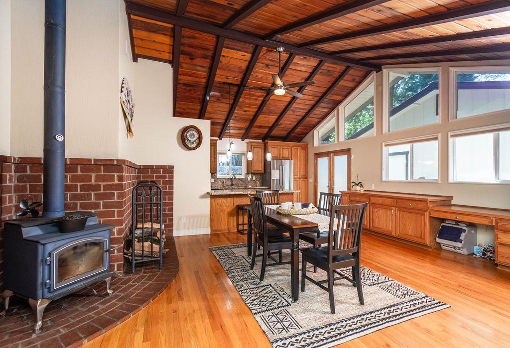 Detail Gallery Image 9 of 37 For 4505 Ingot Ln, Garden Valley,  CA 95633 - 3 Beds | 2 Baths
