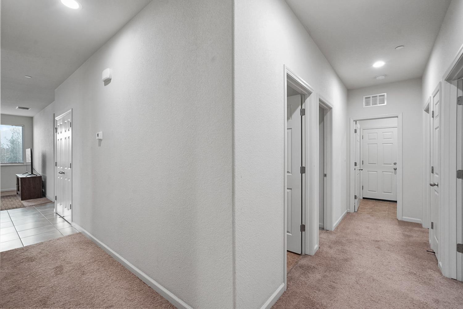 Detail Gallery Image 18 of 41 For 1444 San Pedro St, Los Banos,  CA 93635 - 4 Beds | 2 Baths