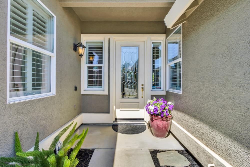 Detail Gallery Image 4 of 64 For 9688 Pasture Rose Ct, Elk Grove,  CA 95624 - 3 Beds | 2/1 Baths
