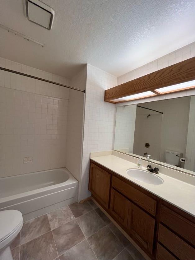Detail Gallery Image 21 of 37 For 1176 Liggett Ct, Manteca,  CA 95337 - 4 Beds | 2 Baths