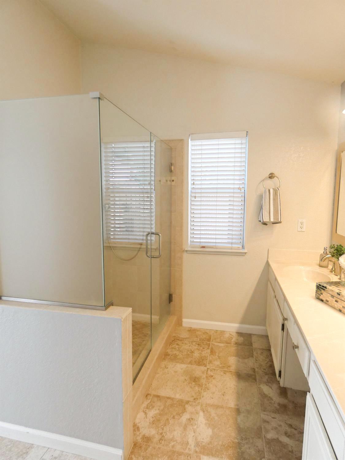 Detail Gallery Image 21 of 36 For 1960 Rheem, Pleasanton,  CA 94588 - 2 Beds | 2 Baths