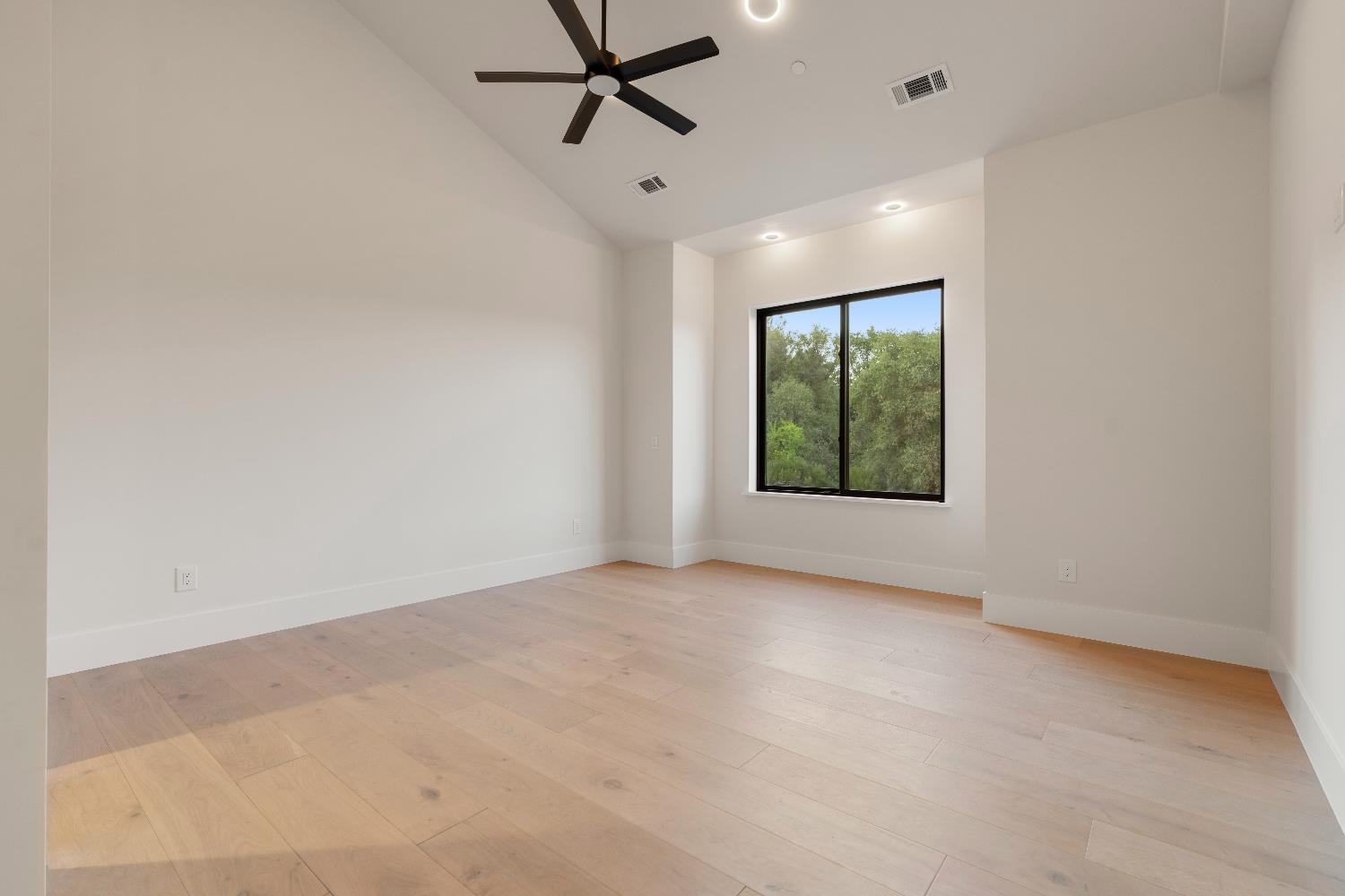 Detail Gallery Image 63 of 86 For 9995 Powerhouse Rd, Newcastle,  CA 95658 - 5 Beds | 4/1 Baths