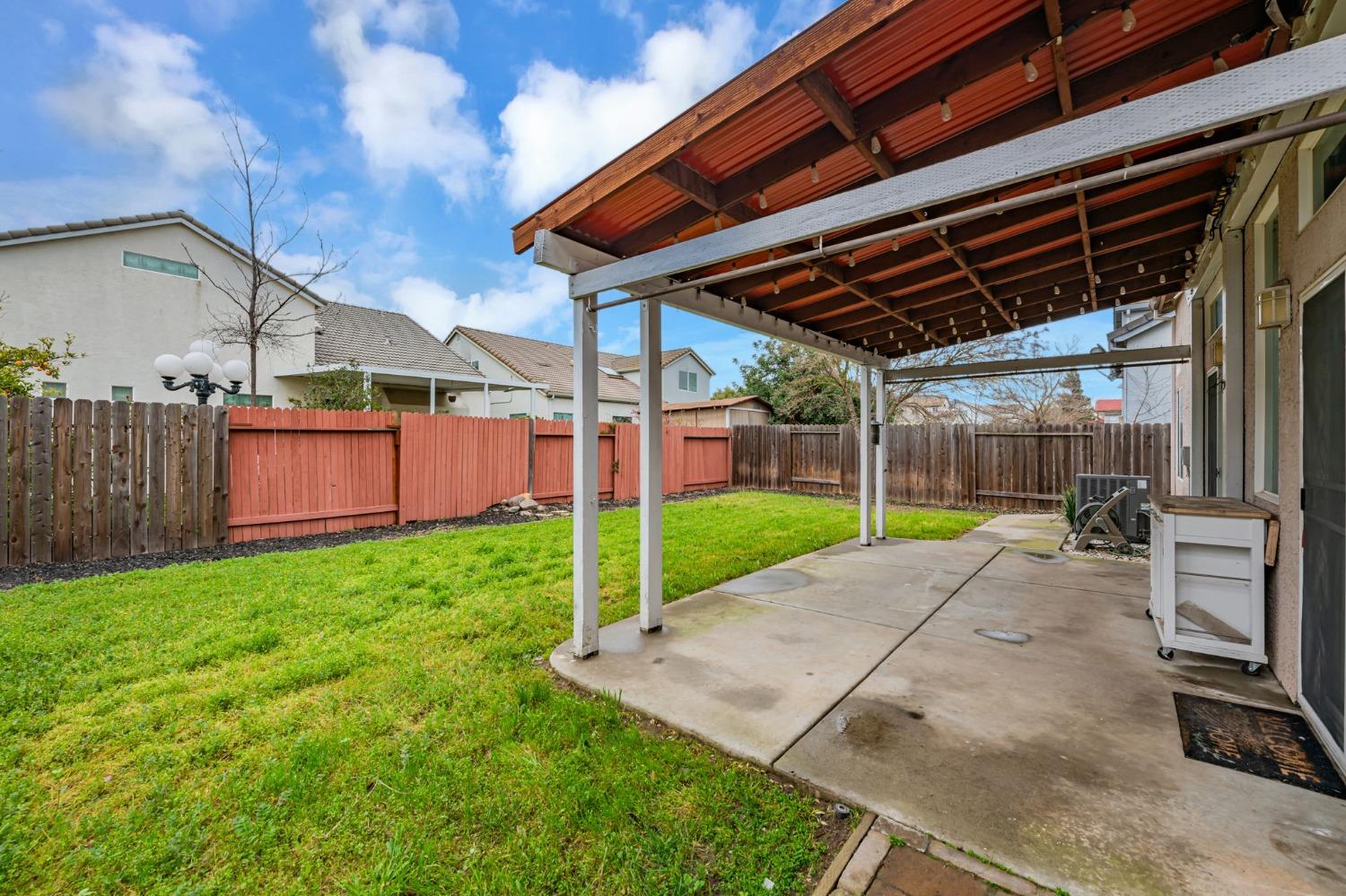 Detail Gallery Image 45 of 46 For 9065 Robbins Rd, Sacramento,  CA 95829 - 4 Beds | 2/1 Baths
