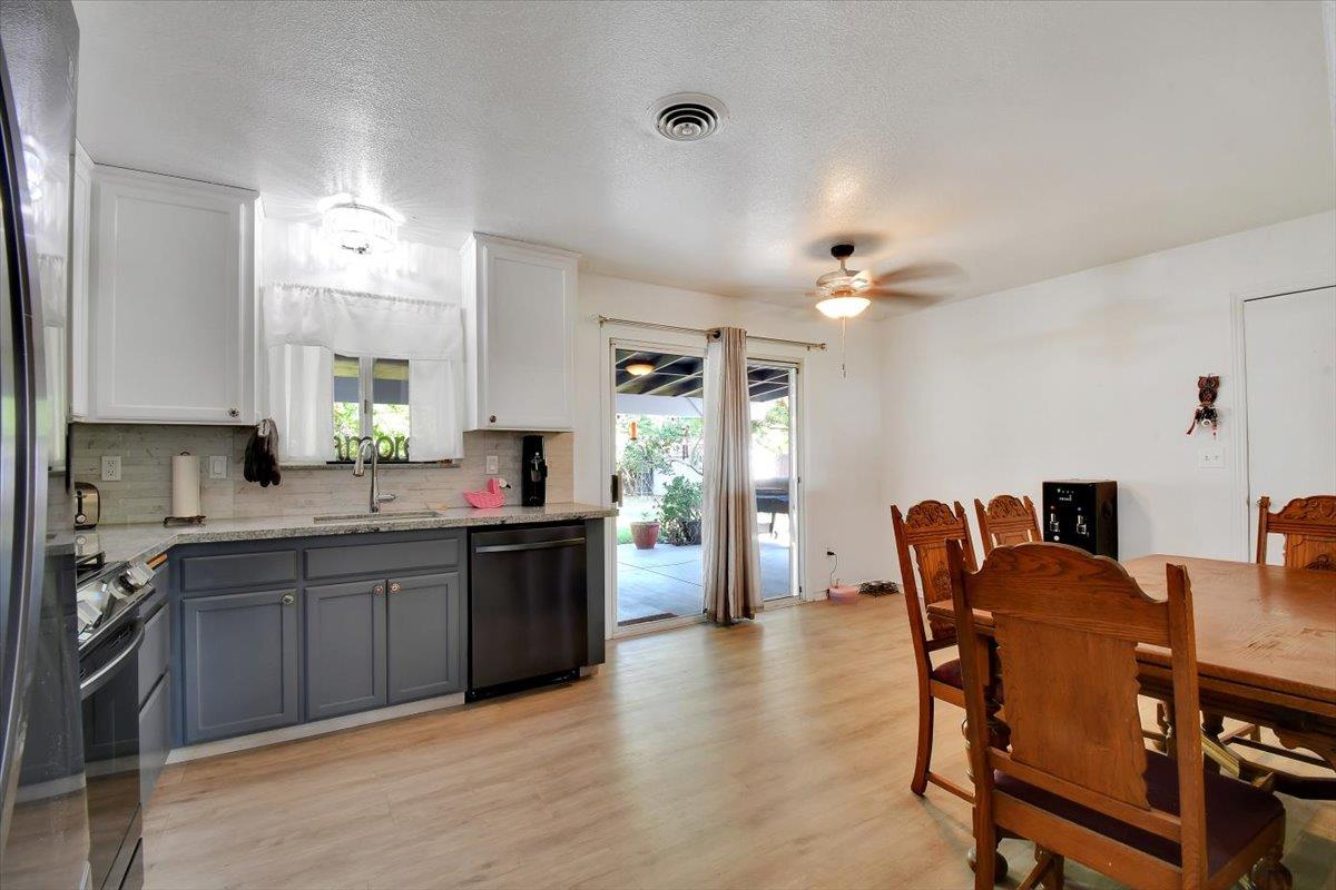 Detail Gallery Image 1 of 25 For 2469 Acacia Ave, Sutter,  CA 95982 - 3 Beds | 2 Baths