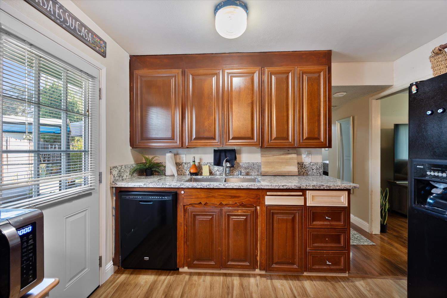 Detail Gallery Image 22 of 39 For 2326 Ramon Dr, Sacramento,  CA 95825 - – Beds | – Baths