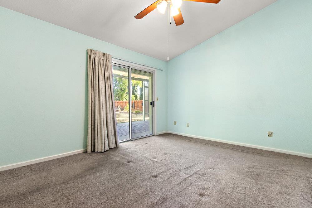 Detail Gallery Image 16 of 33 For 4701 Summer Oak Ct, Antelope,  CA 95843 - 3 Beds | 2 Baths