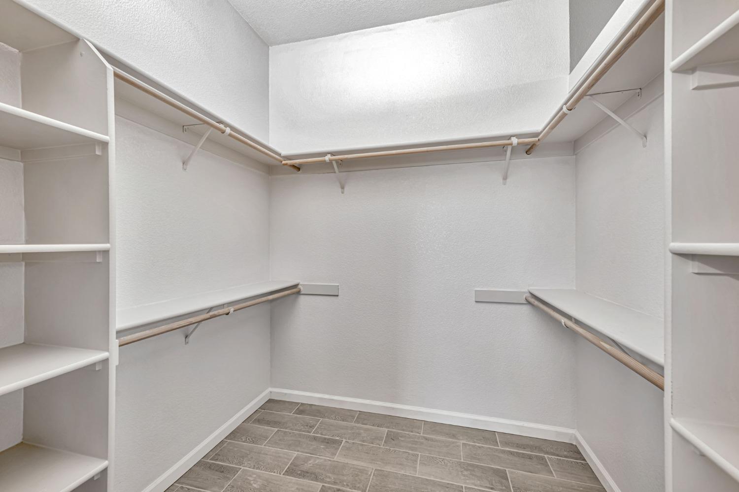 Detail Gallery Image 25 of 46 For 9065 Robbins Rd, Sacramento,  CA 95829 - 4 Beds | 2/1 Baths