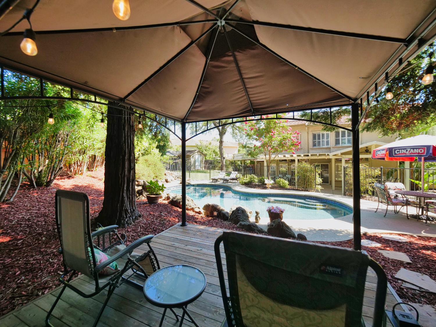 Detail Gallery Image 87 of 98 For 104 Luttrel Ct, Folsom,  CA 95630 - 5 Beds | 3 Baths