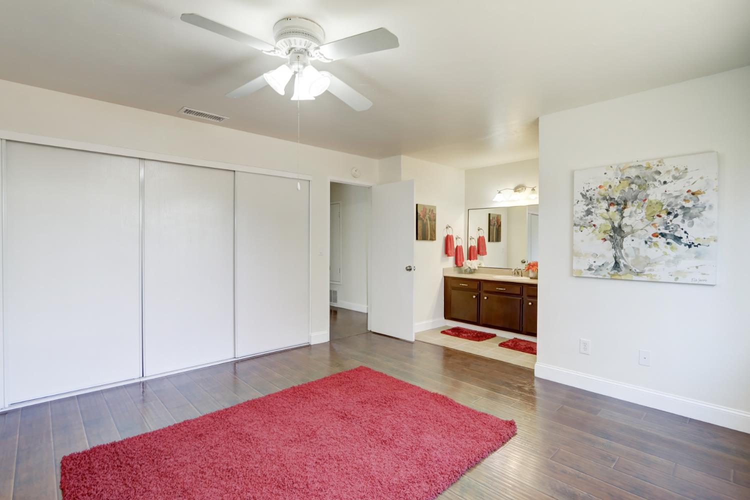 Detail Gallery Image 30 of 48 For 9013 Meadowsweet Way, Elk Grove,  CA 95624 - 4 Beds | 2 Baths