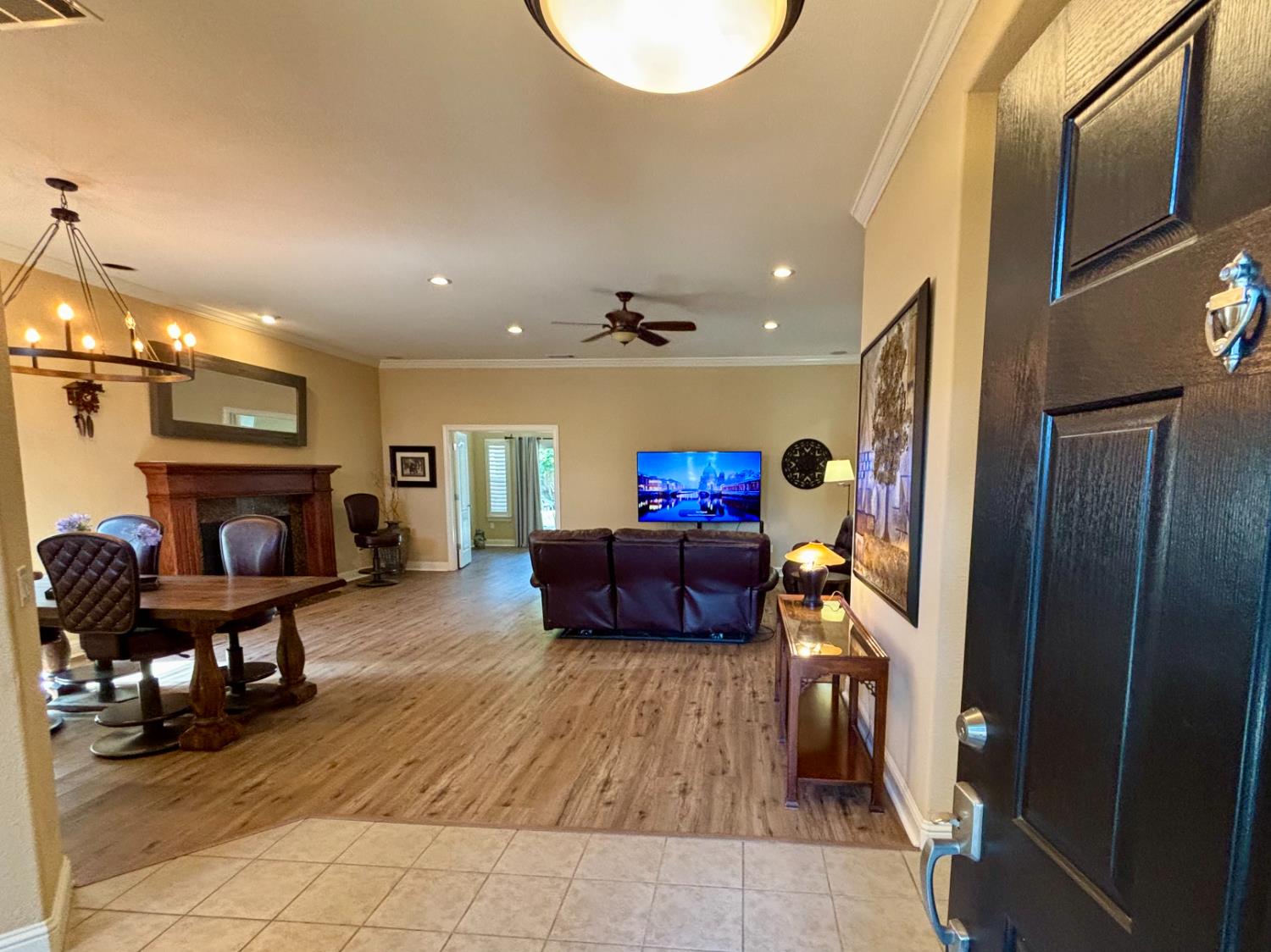 Detail Gallery Image 7 of 68 For 2937 Heritage Oak Way, Lodi,  CA 95242 - 3 Beds | 2 Baths