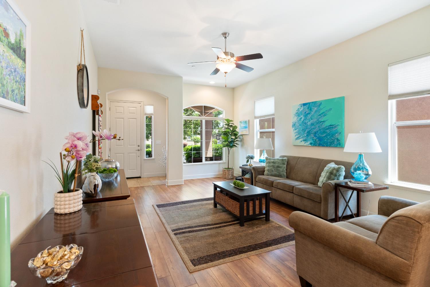 Detail Gallery Image 7 of 51 For 2431 Bird Rock Pl, Turlock,  CA 95380 - 3 Beds | 2 Baths