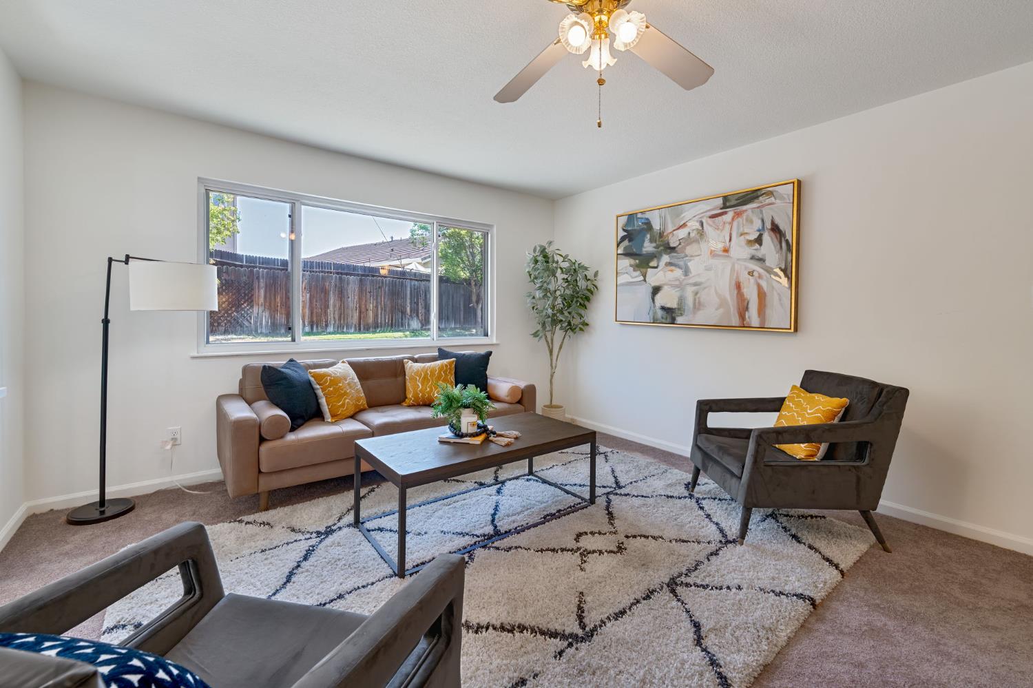 Detail Gallery Image 5 of 32 For 7712 Hyssop Ct, Citrus Heights,  CA 95621 - 3 Beds | 1 Baths