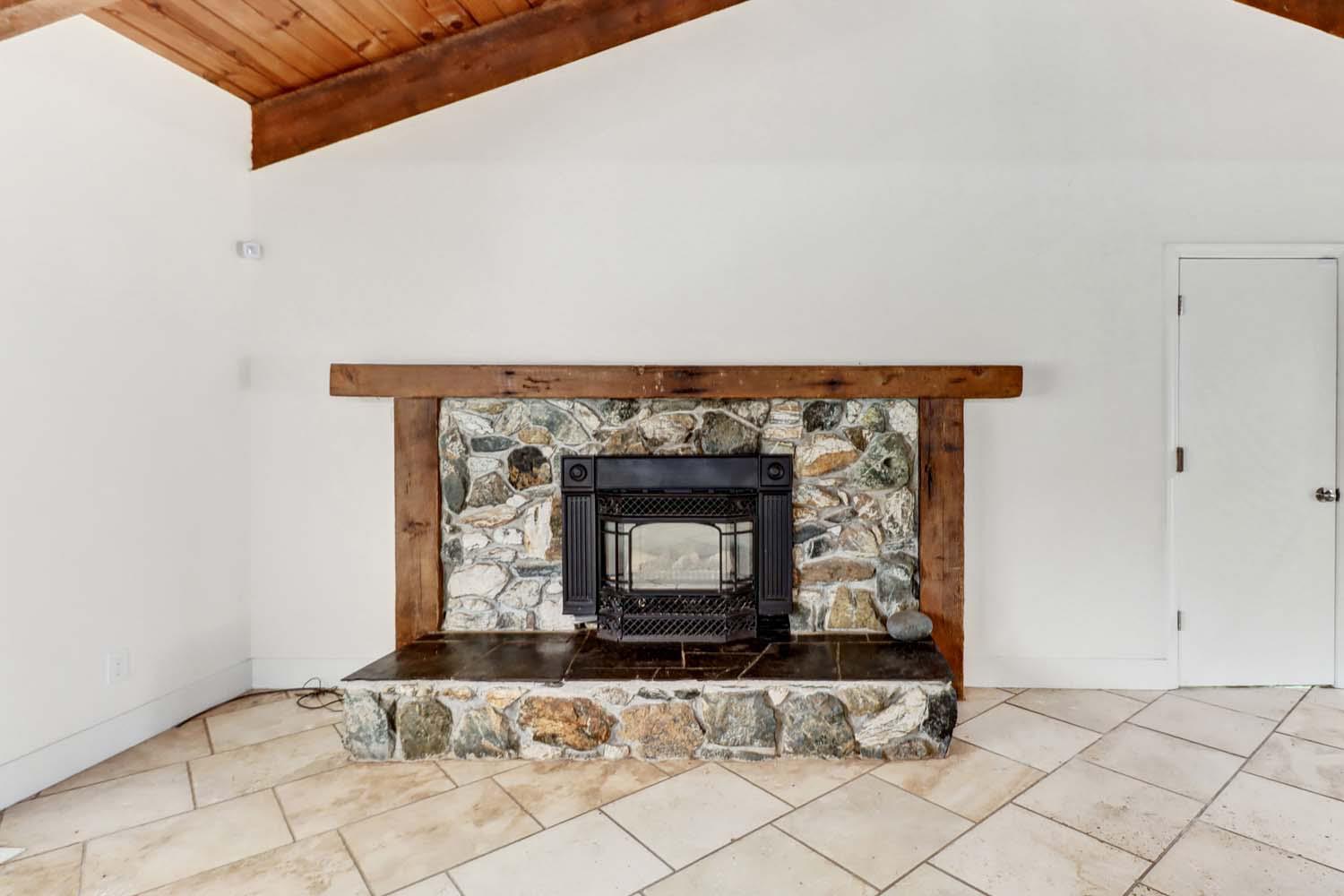 Detail Gallery Image 18 of 89 For 11118 Banner Lava Cap Rd, Nevada City,  CA 95959 - 3 Beds | 2 Baths