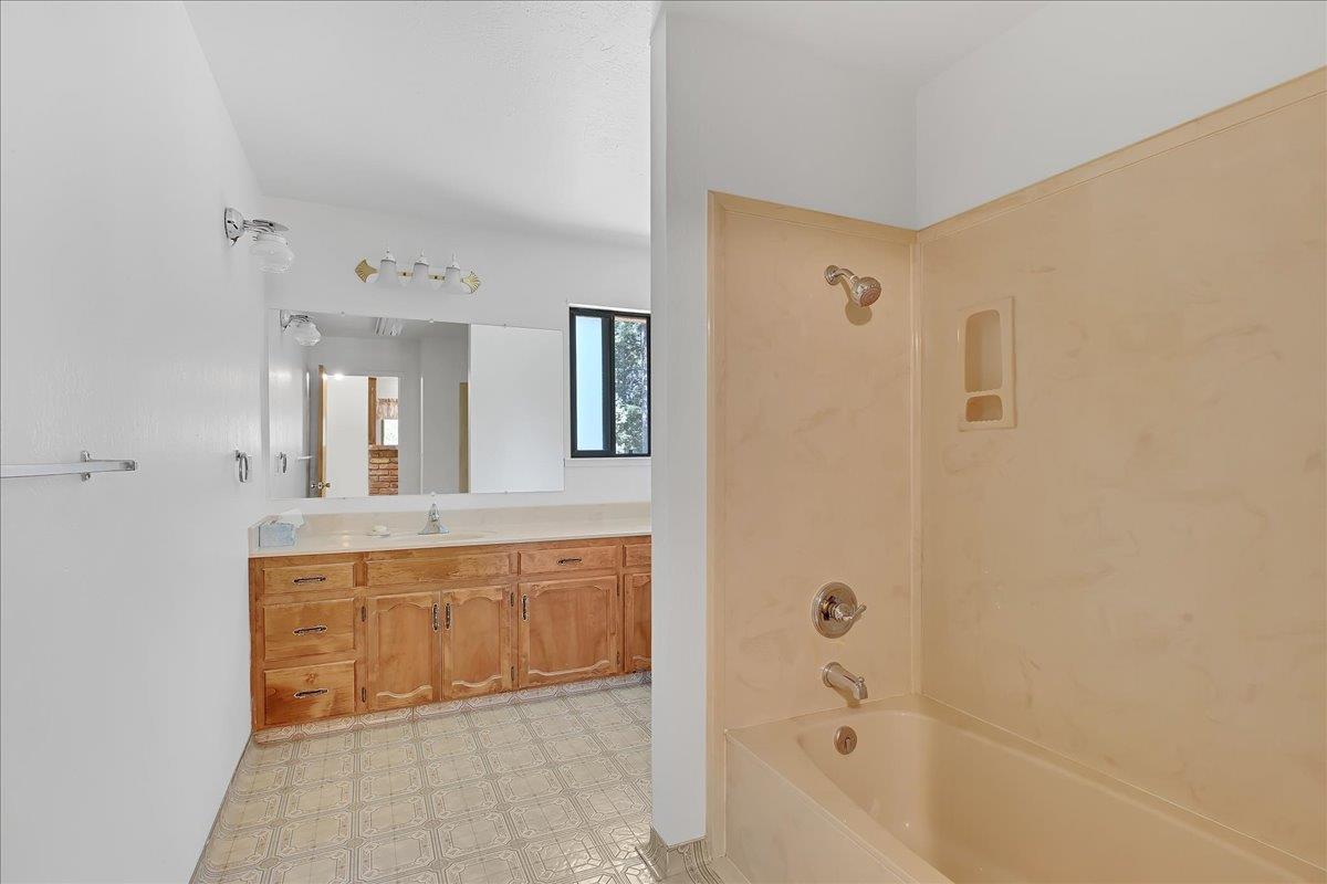 Detail Gallery Image 18 of 59 For 17079 Balboa Trl, Challenge,  CA 95925 - 2 Beds | 2 Baths