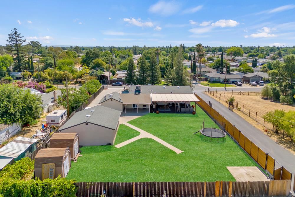 Detail Gallery Image 8 of 64 For 7311 2nd St, Rio Linda,  CA 95673 - 4 Beds | 2 Baths