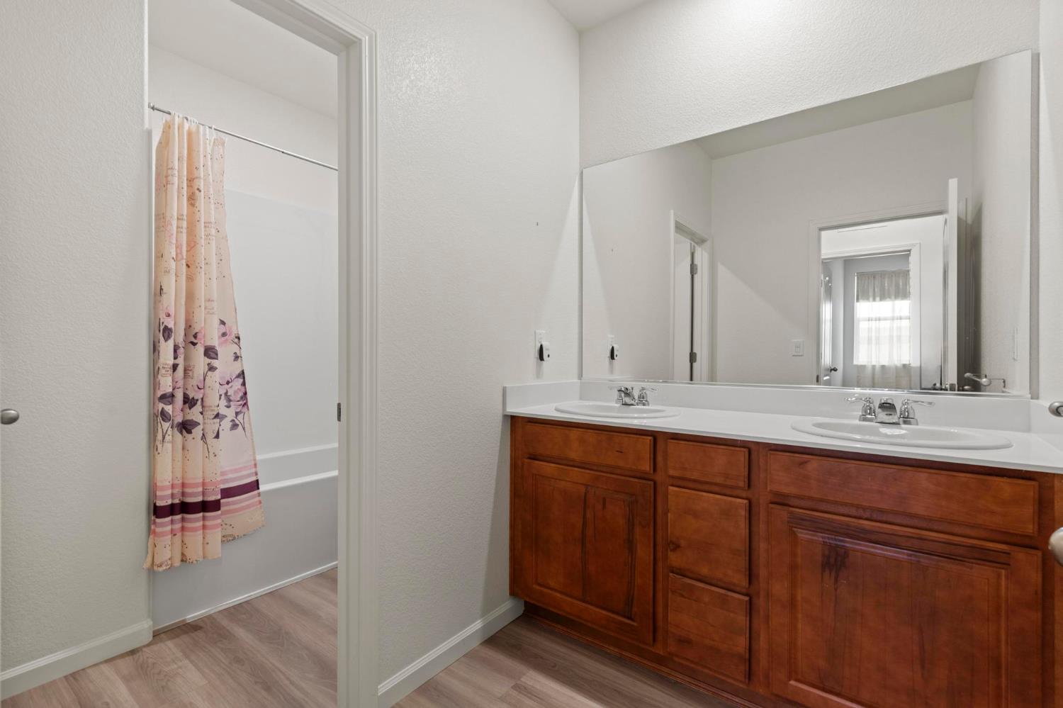 Detail Gallery Image 20 of 41 For 2363 Redgold St, Marysville,  CA 95901 - 4 Beds | 2 Baths