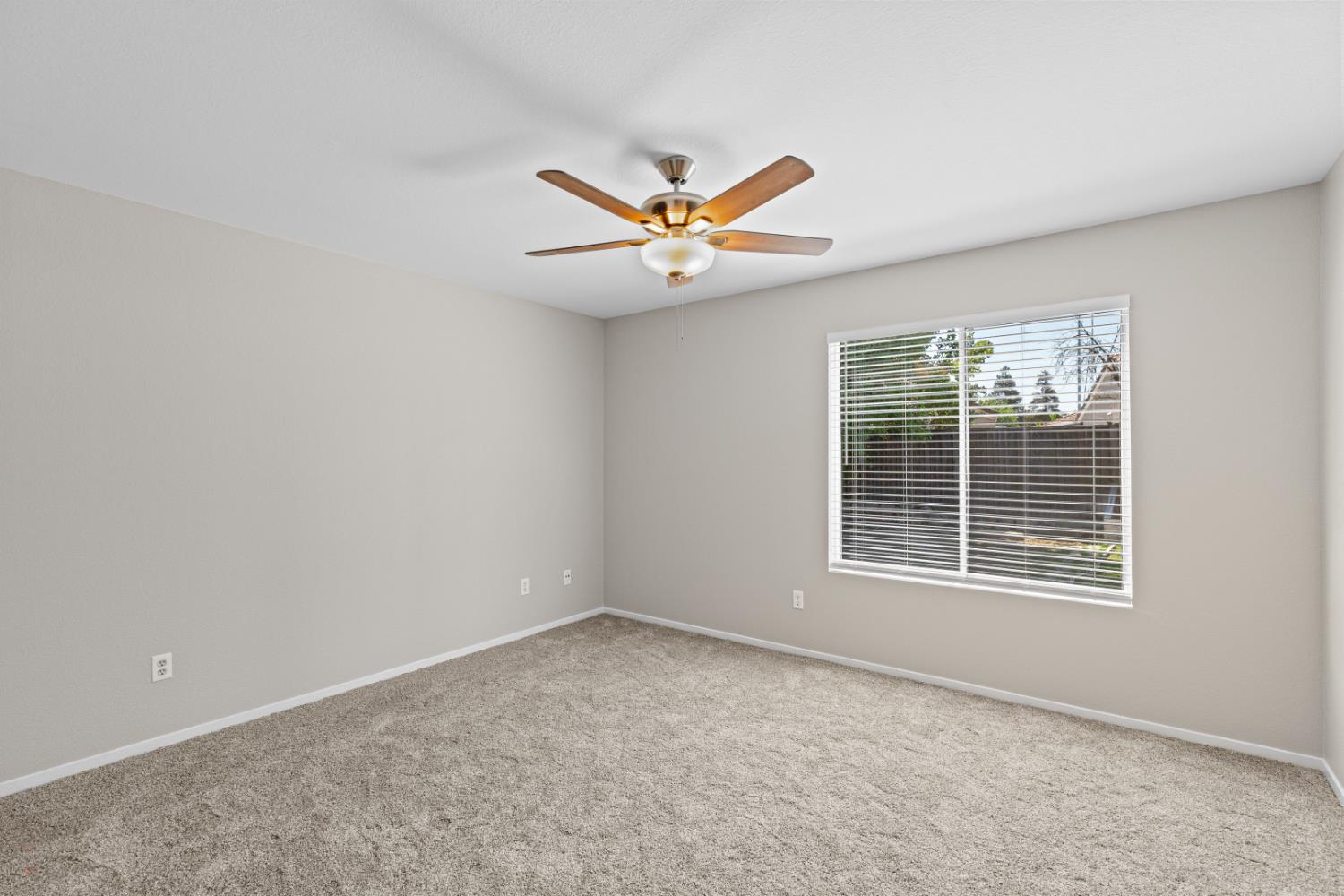 Detail Gallery Image 18 of 31 For 1566 Parkside Ct, Tracy,  CA 95376 - 3 Beds | 2 Baths