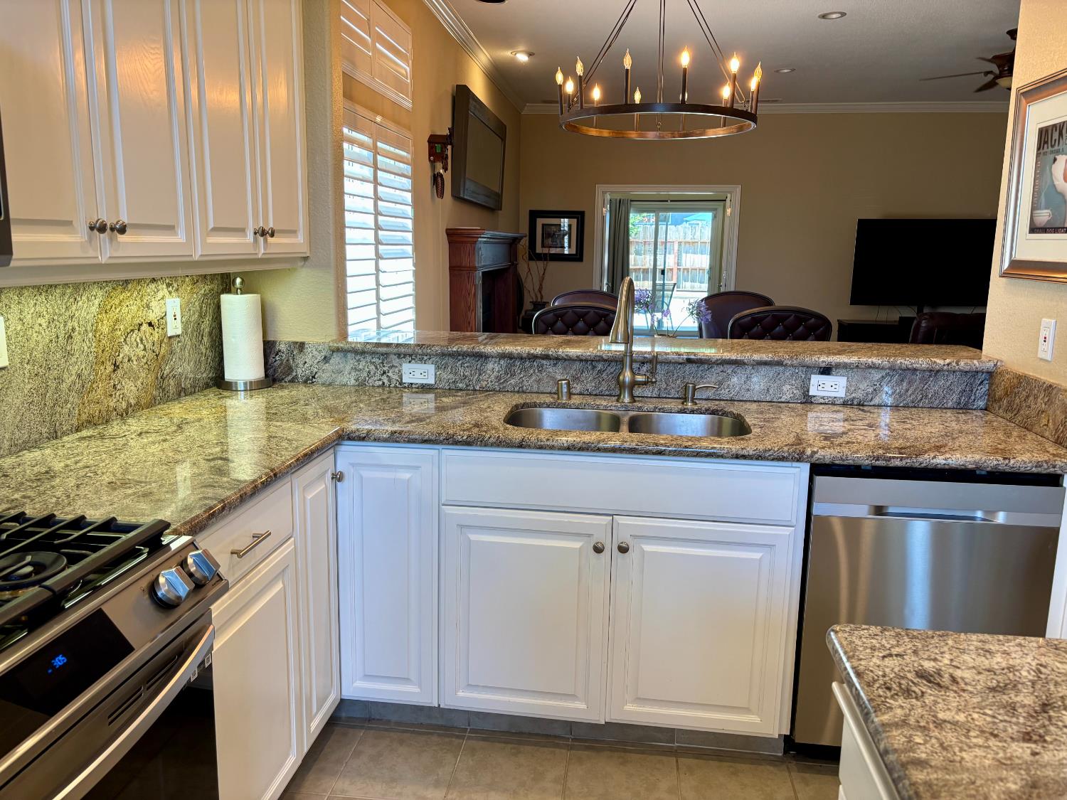 Detail Gallery Image 21 of 68 For 2937 Heritage Oak Way, Lodi,  CA 95242 - 3 Beds | 2 Baths