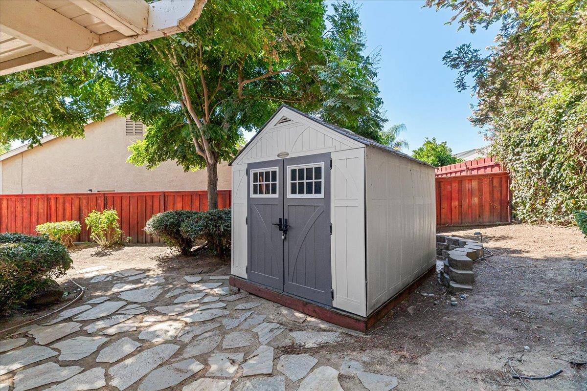 Detail Gallery Image 47 of 53 For 426 Treecrest Cir, Oakdale,  CA 95361 - 3 Beds | 2 Baths