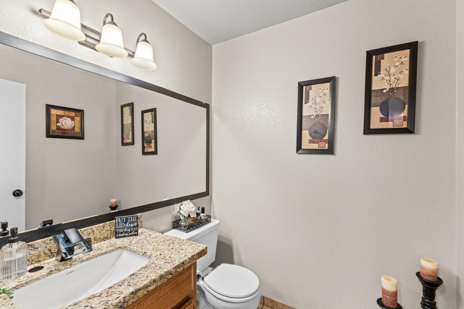 Detail Gallery Image 15 of 39 For 1551 Arnell Pl, Manteca,  CA 95337 - 3 Beds | 2/1 Baths
