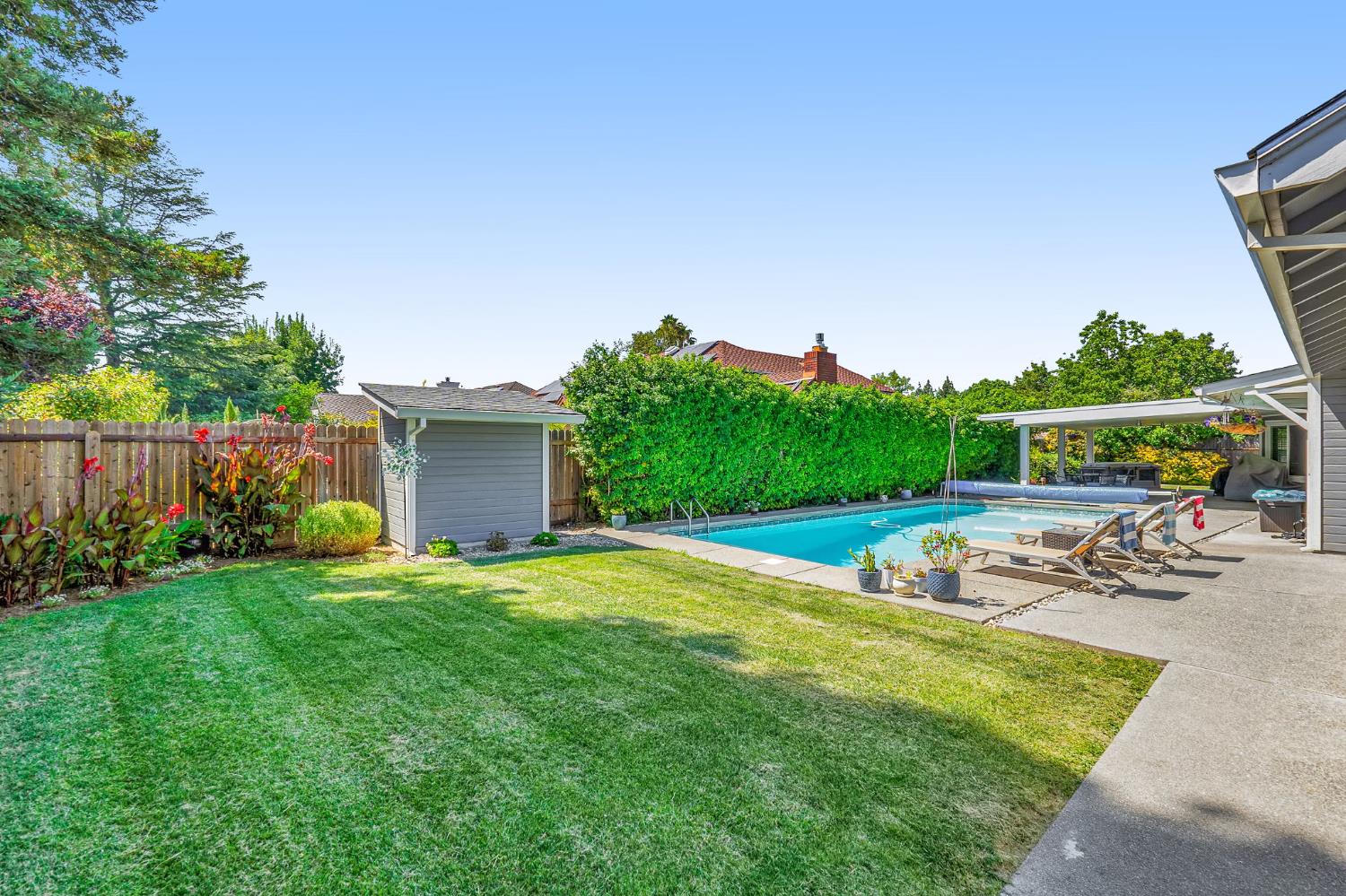 Detail Gallery Image 30 of 31 For 700 Fairview Dr, Woodland,  CA 95695 - 4 Beds | 2/1 Baths