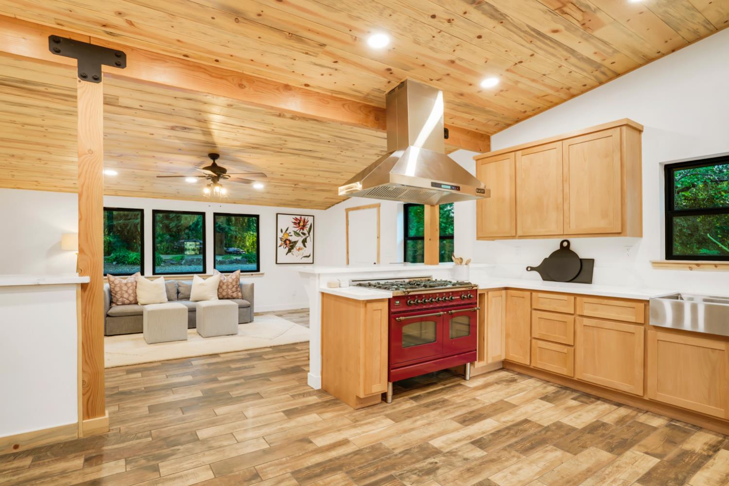 Detail Gallery Image 9 of 43 For 24200 Grand View Ave, Colfax,  CA 95713 - 3 Beds | 2 Baths