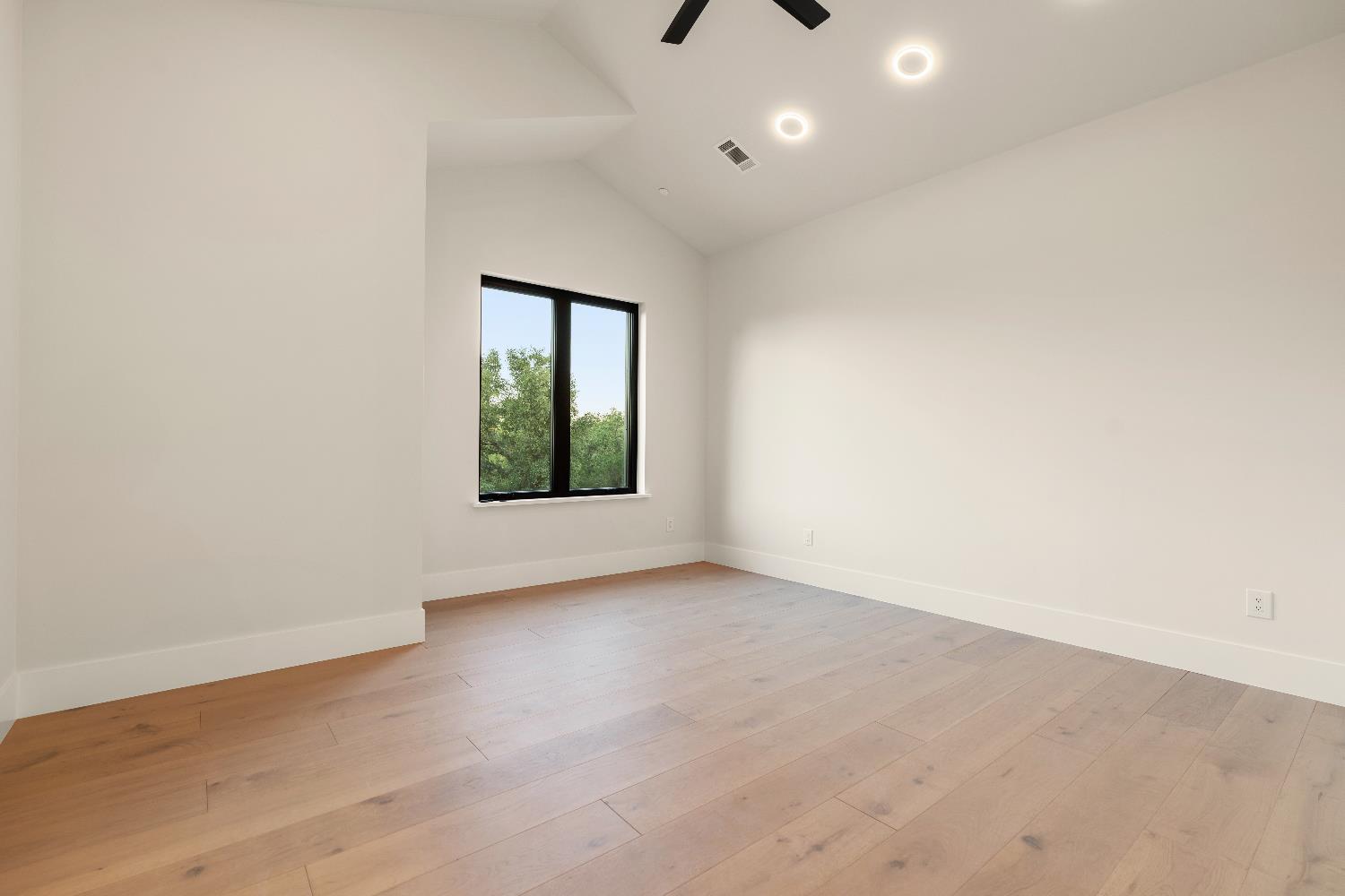 Detail Gallery Image 60 of 86 For 9995 Powerhouse Rd, Newcastle,  CA 95658 - 5 Beds | 4/1 Baths