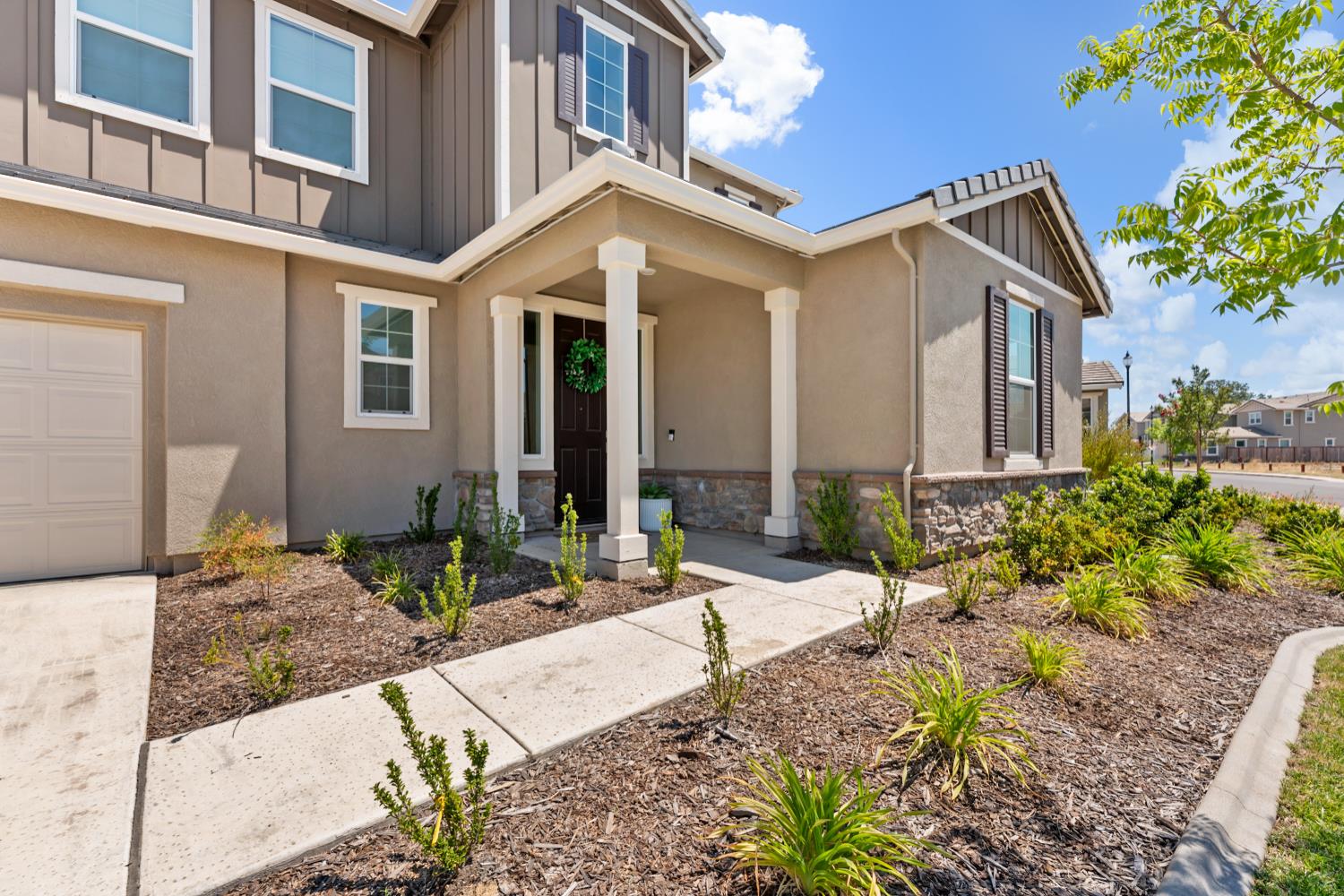 Detail Gallery Image 11 of 83 For 2073 Challenger Way, Roseville,  CA 95747 - 4 Beds | 3/1 Baths