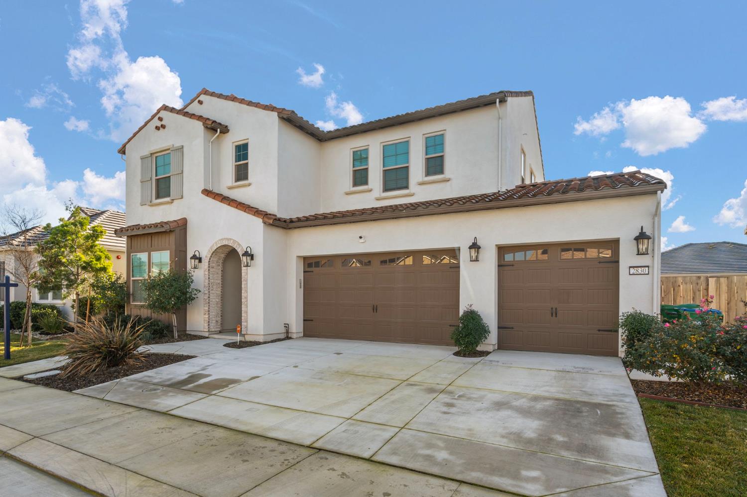 Detail Gallery Image 2 of 49 For 2830 Mcintosh Dr, Lodi,  CA 95242 - 4 Beds | 3 Baths