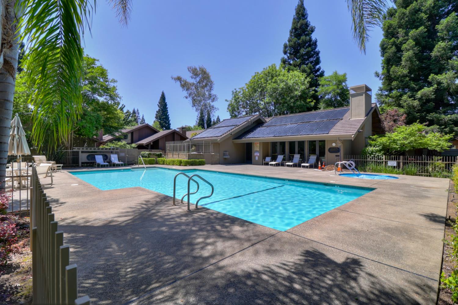 Detail Gallery Image 97 of 99 For 1911 Discovery Village Ln, Gold River,  CA 95670 - 2 Beds | 2 Baths