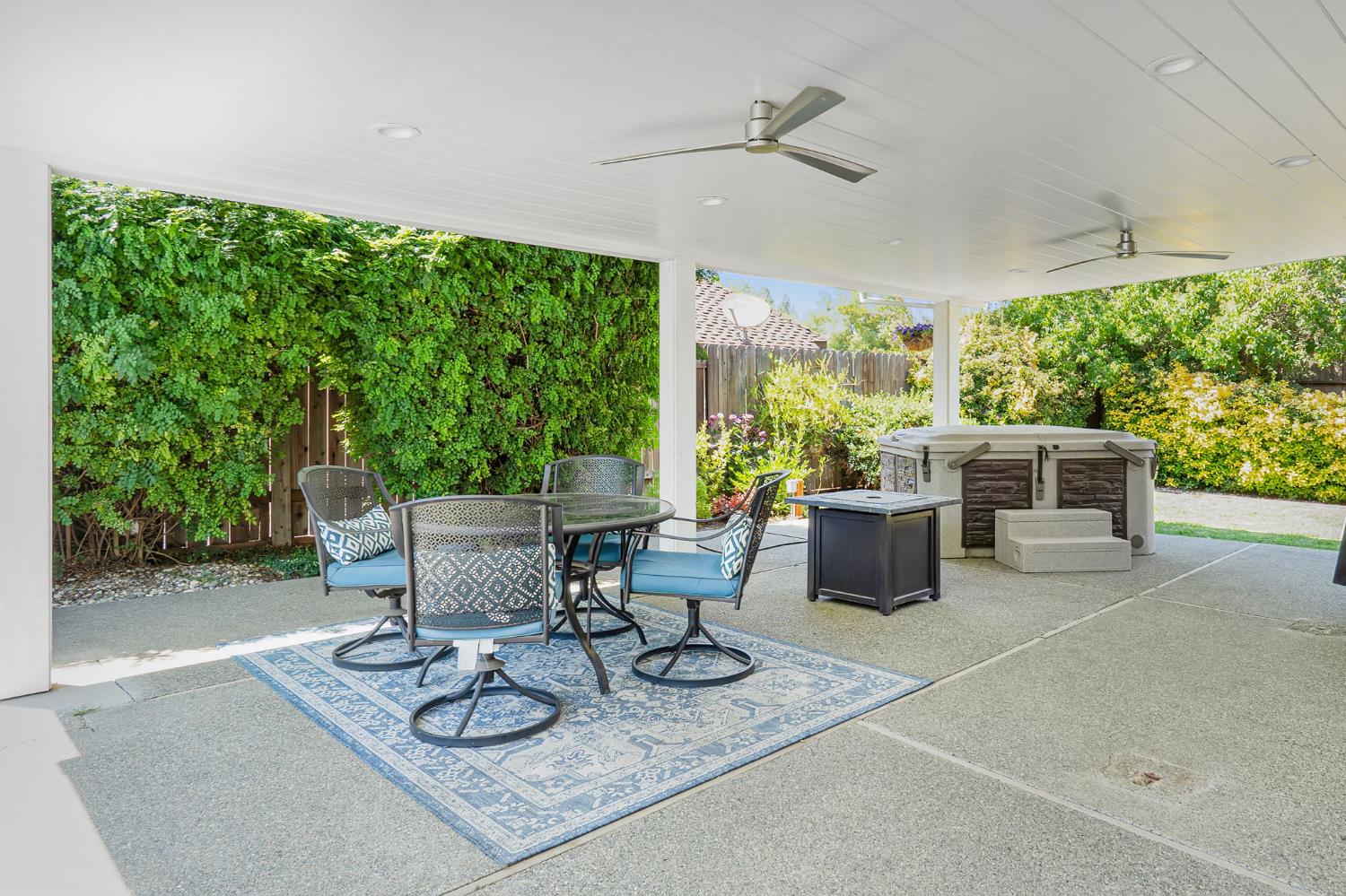 Detail Gallery Image 27 of 31 For 700 Fairview Dr, Woodland,  CA 95695 - 4 Beds | 2/1 Baths