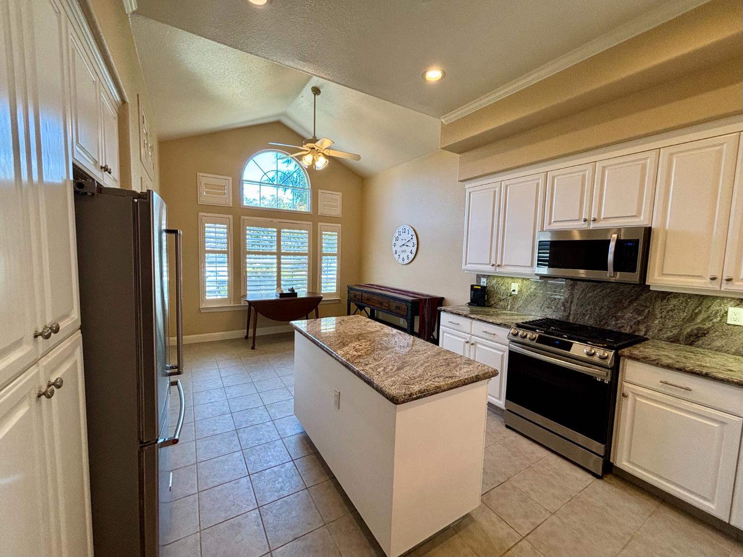 Detail Gallery Image 15 of 68 For 2937 Heritage Oak Way, Lodi,  CA 95242 - 3 Beds | 2 Baths