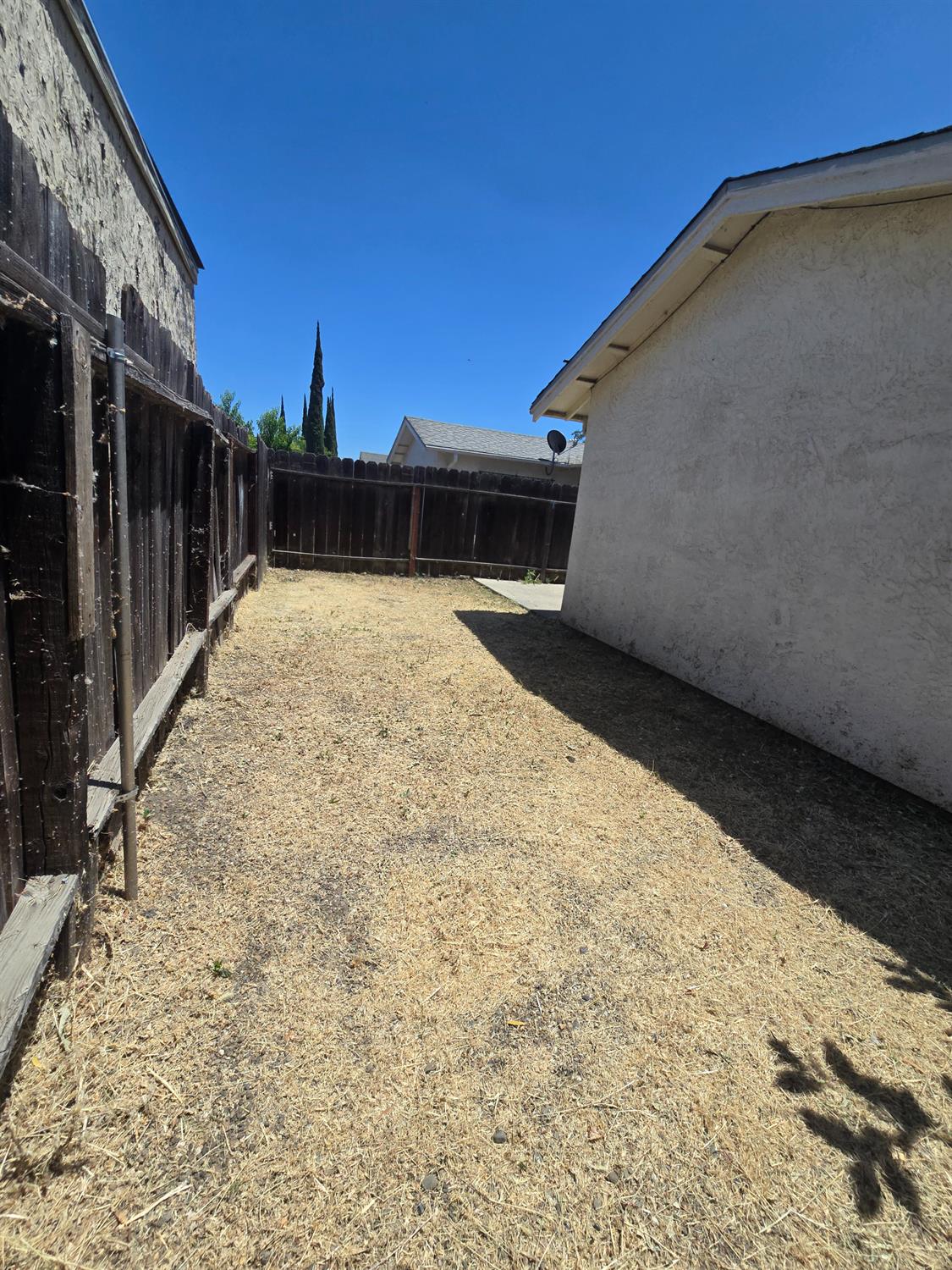Detail Gallery Image 22 of 22 For 1957 Comstock Dr, Stockton,  CA 95209 - – Beds | – Baths